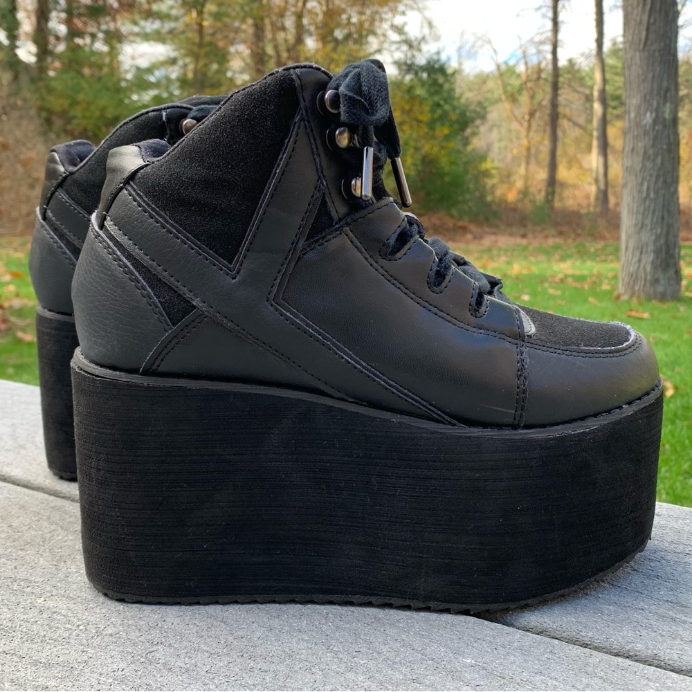 Black YRU Platform Sneakers